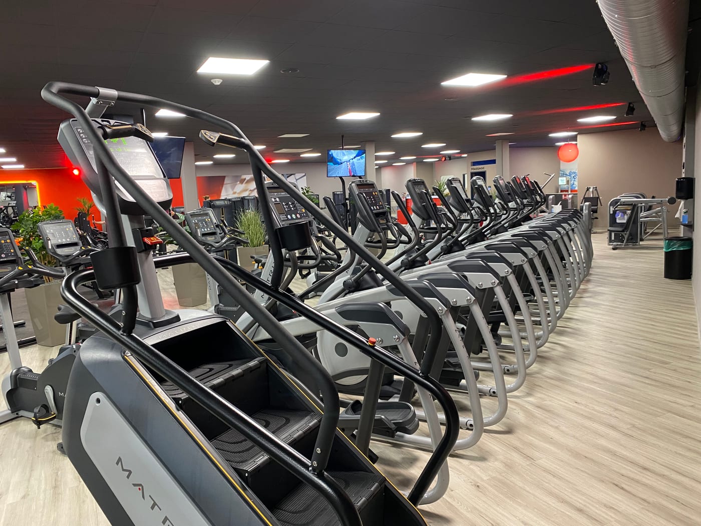 Stairmaster-Reihe im Cardio-Bereich